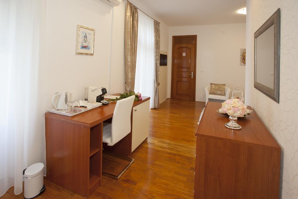 Luxury Rooms Duje Split Exterior photo